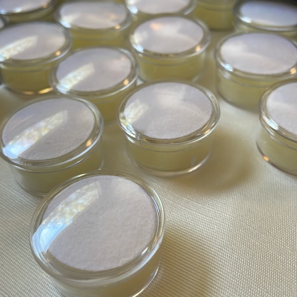 Set of 12 small clear plastic gemstone crafts storage display cases box - Picture 3 of 8